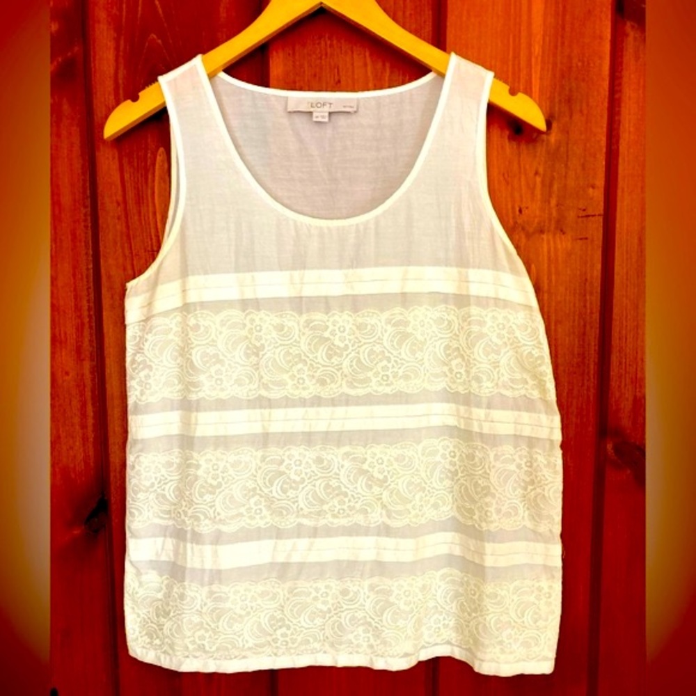 Loft, SP, Ivory with Lace Sleeveless Top